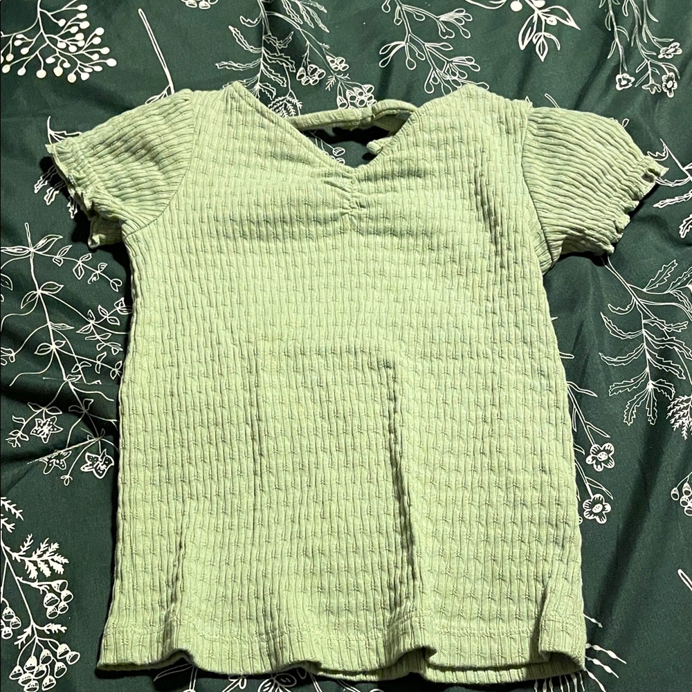 OshKosh B'gosh 4T Light Green Ribbed Tee